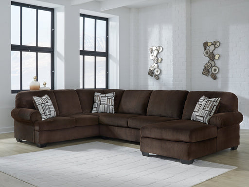 Kimlee Sectional with Chaise - Hometown Comfort Station