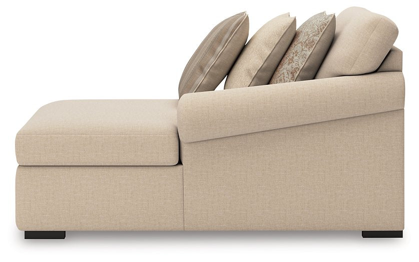 LadyMae Sectional with Chaise - Hometown Comfort Station