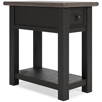 Tyler Creek End Table Set - Hometown Comfort Station