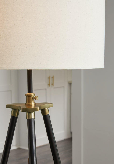 Cashner Floor Lamp