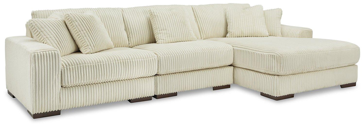 Lindyn Sectional with Chaise