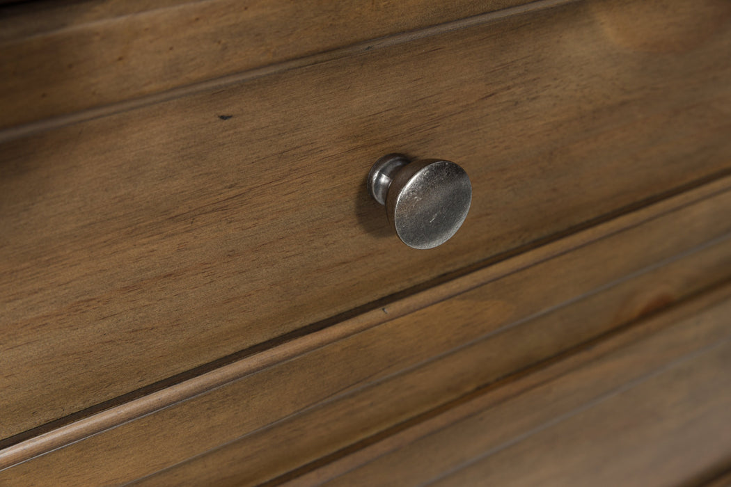 Feddinger Nightstand - Hometown Comfort Station